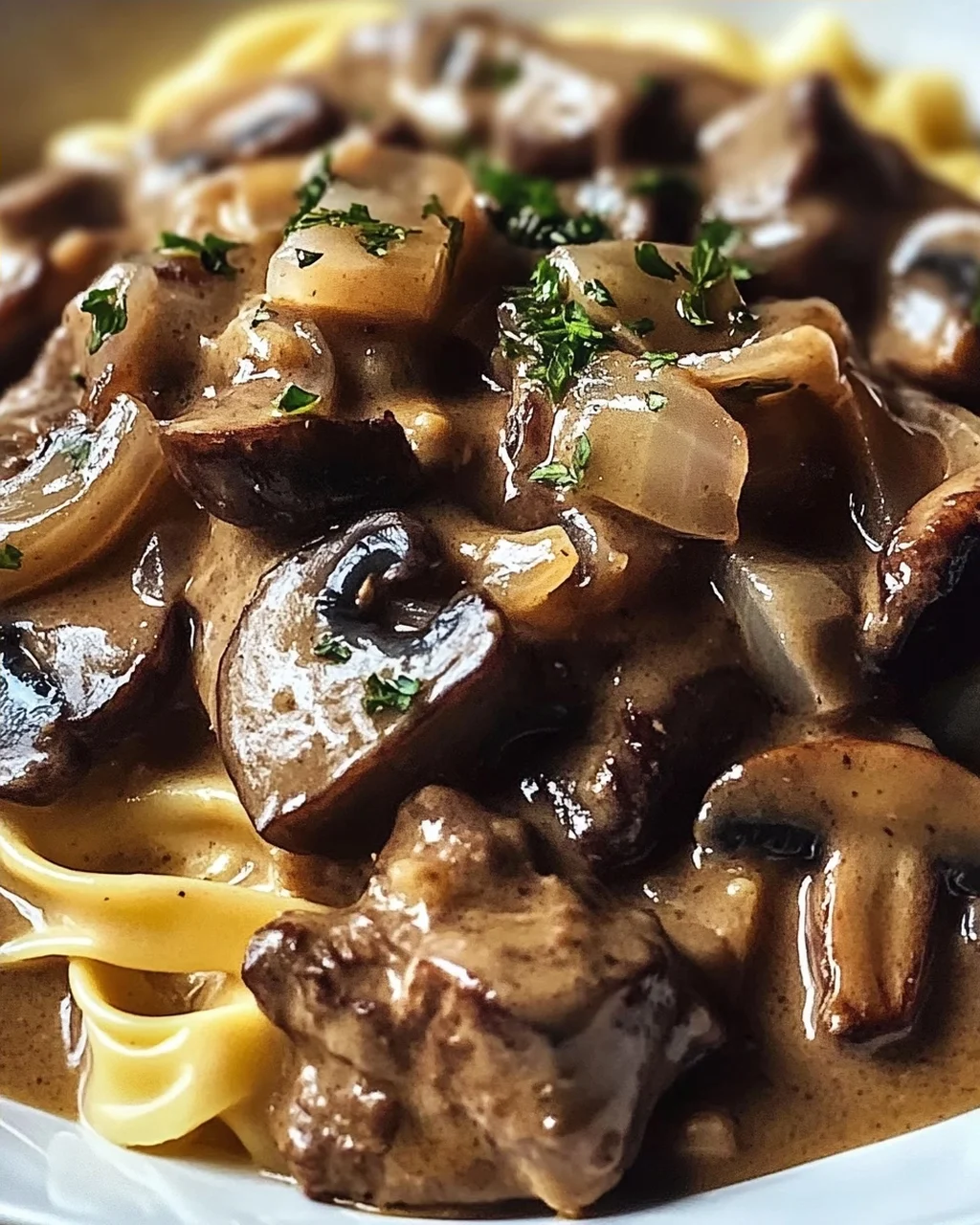 Ballerina Farm’s Rindfleisch Stroganoff – Halal Recipe